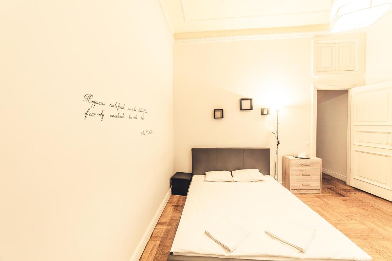 Mosaic Center Apartments Riga Luaran gambar