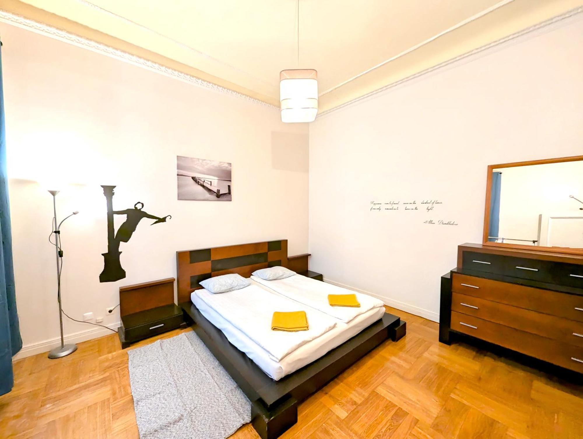 Mosaic Center Apartments Riga Luaran gambar