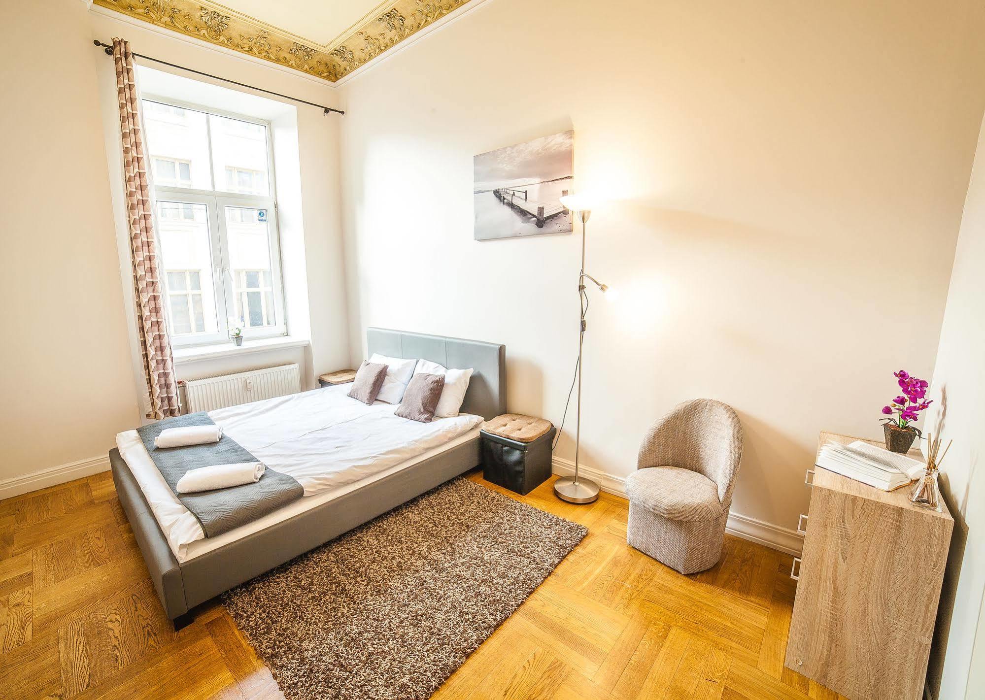 Mosaic Center Apartments Riga Luaran gambar