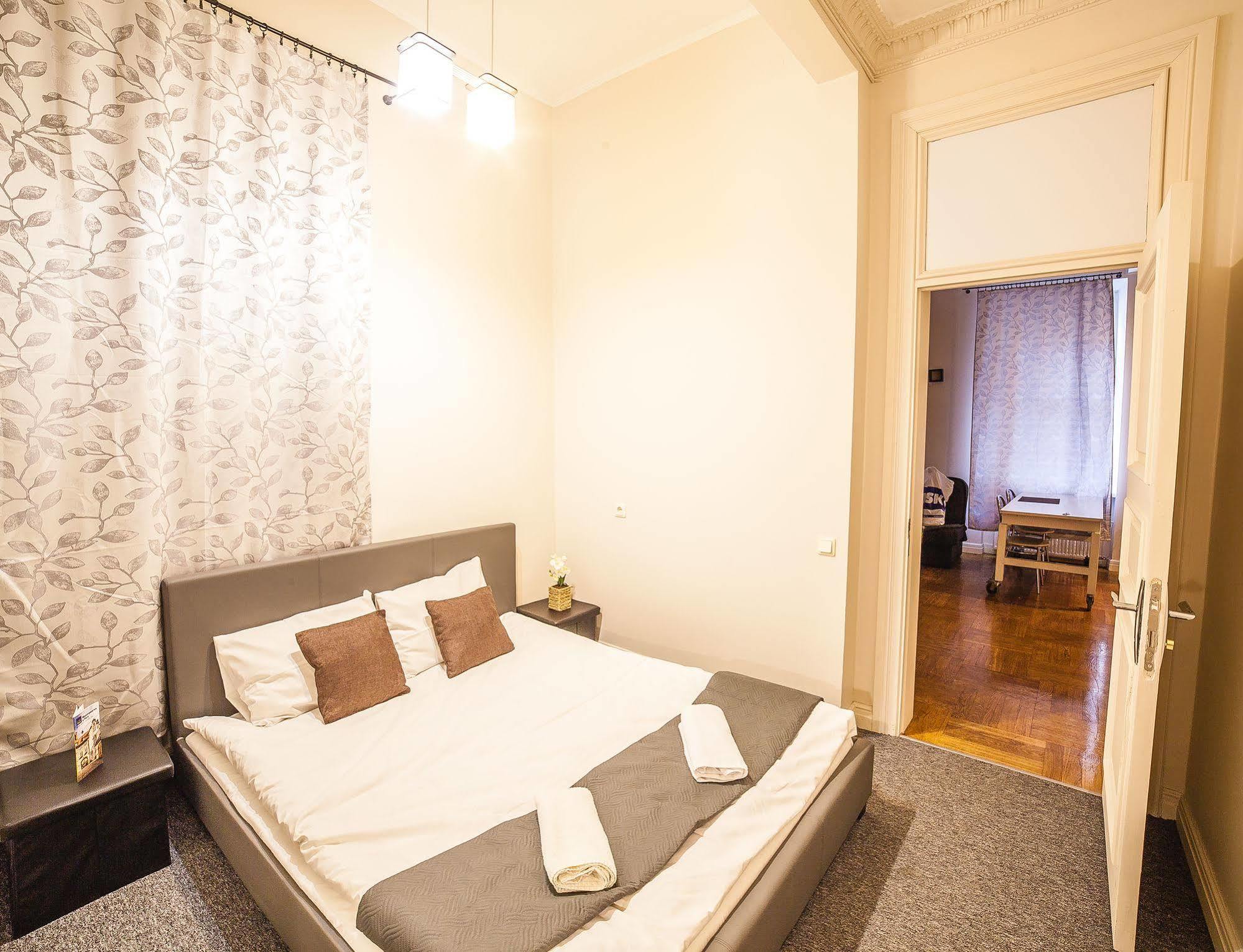 Mosaic Center Apartments Riga Luaran gambar